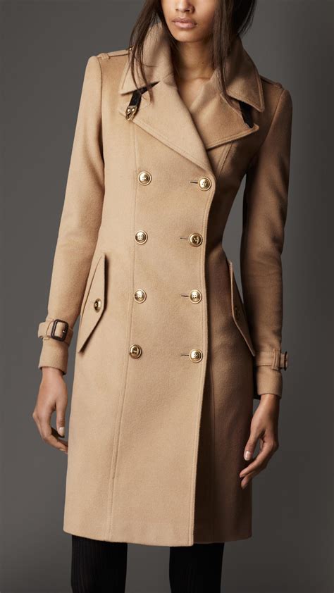 kind mantel burberry|burberry cashmere jacket.